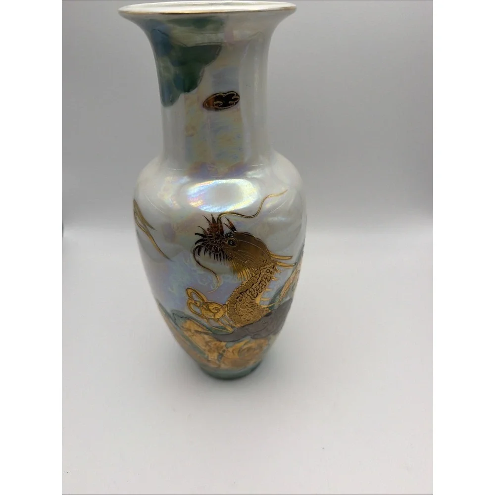 Aito China Dragon Vase 10 1/2